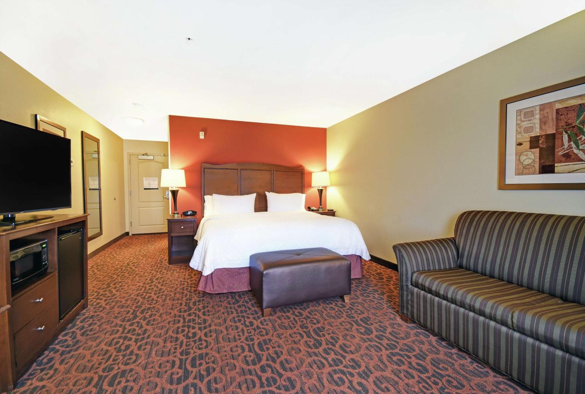 Hampton Hotel